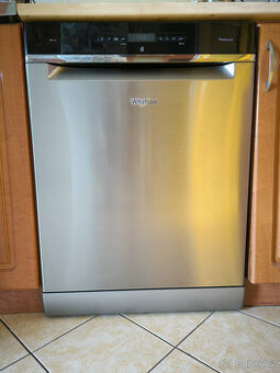 Myčka Whirlpool WKFO 3O32 P X nerez 60 cm