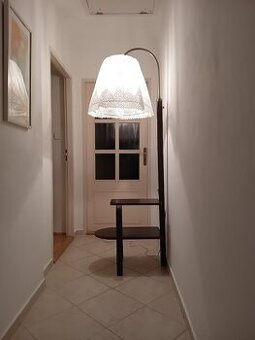Podlahová lampa Jindřich Halabala, po renovaci