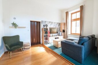 Zděný byt 3+1 v osobním vlastnictví - Trutnov - centrum - Ji
