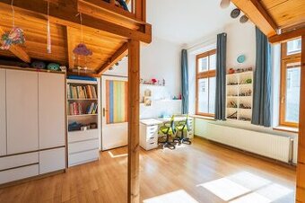 Zděný byt 3+1 v osobním vlastnictví - Trutnov - centrum - Ji