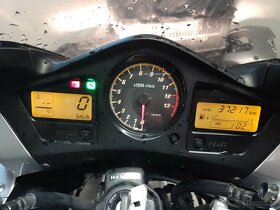 Honda vfr 800 vtec