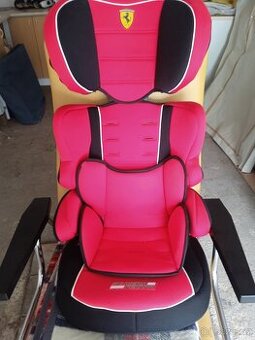 Autosedačka Ferrari
