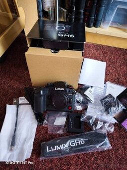 Panasonic Lumix DC-GH6 tělo