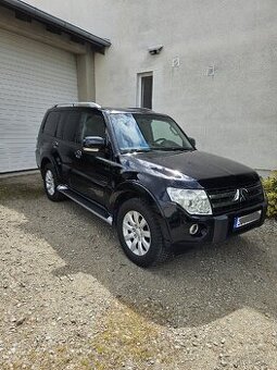 Mitsubishi Pajero Intense 3.2did