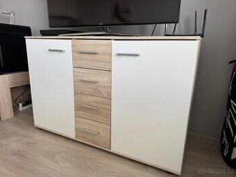 Komoda dub / bílá 130 x 80 x 40 cm