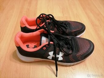 Boty Under Armour vel.40