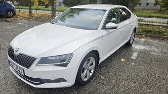 Škoda Superb 2,0 Tdi, koupeno v ČR, druhý maj., odpočet DPH