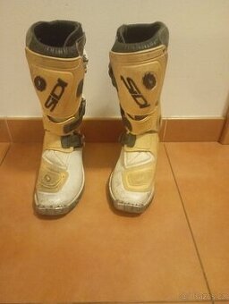 Boty Sidi