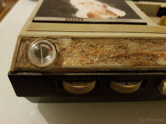 Koupím kazetový magnetofón Tesla A3.