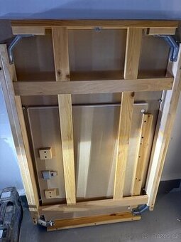 Jídelní stůl rozkládací vč židlí