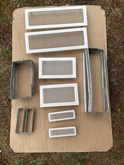 Větrací mřížka krbová- bílá- sada 6 ks- použitá