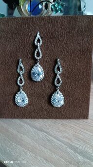 Náušnice s přívěskem