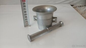 Hmoždíř s tloukem dle fotek