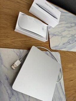 Prodám příslušenství Apple