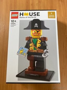 LEGO House A Minifigure Tribute 40504