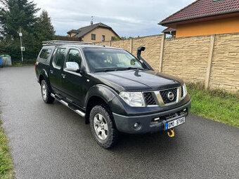 Navara Double Cab 4wd 2.5 tdi 126kw tažný systém