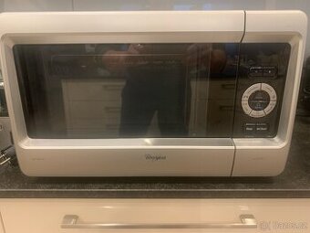 Mikrovlnka Whirlpool