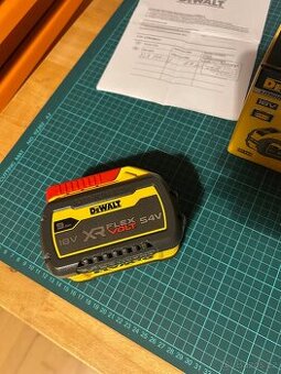DeWALT DCB547 Akumulátor 54/18V FlexVolt 9,0Ah