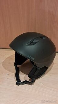 Lyžařská helma Wedze vel. S 52-55 cm