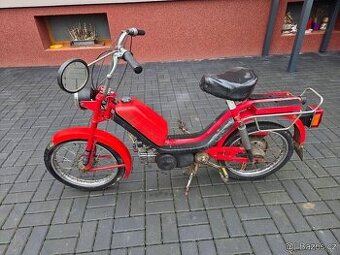 Babetta 210/215 s kartičkou, červená /1/