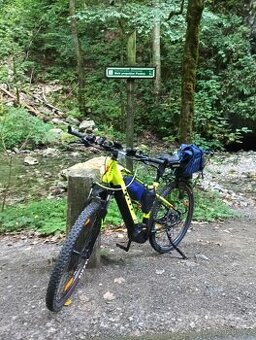 Zanovni ELEKTROKOLO Mount 6.3, upravene,zelena karta