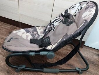 Dětské polohovaci lehátko