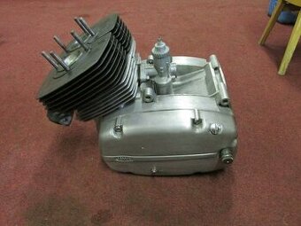 Go motorů Jawa, Čz, Simson, stadion