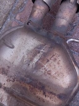 Škoda superb 2 náhradní díly