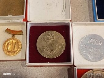 Památni medaile a vyznamenání