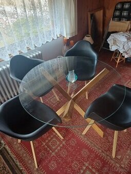 Jídelní/Konferenční stůl vč.židlí