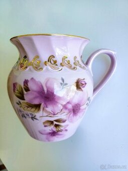 Starožitný růžový porcelán