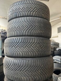 Prodám pneu Hankook 225/50 R17 89V Kinergy 4s - celorok