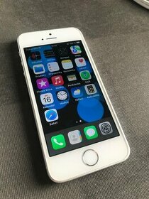 Mobil Apple iPhone SE 32GB - mobilní telefon