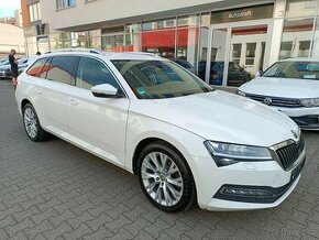 Škoda Superb 3  2.0TDI 140kW DSG Keyless CANTON DAB