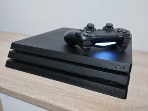 Ps4 Pro + hry - 1