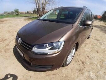 Volkswagen Sharan 2,0tdi 125kw DSG perfektní stav