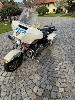 Harley Davidon Police Electra Glide 2017