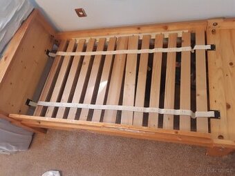 IKEA rostoucí postýlka - za odvoz + pllast.úložné pořadače