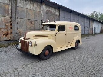 sanitní vůz Ford 79C, rok výroby 1947