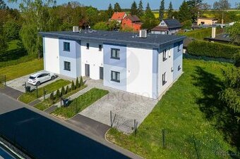 5+kk, 226m2, Ohrobec