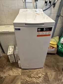 Pračka Indesit