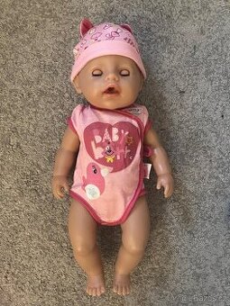 Panenka Baby Born