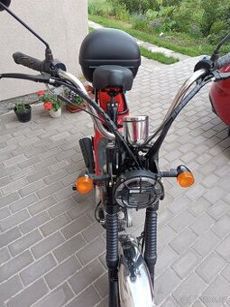 moKorado SUPERMAXI 50 EFI Euro5, červený 2023