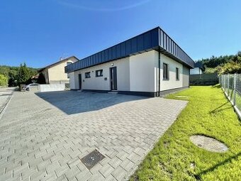 Pronájem bytu 4+kk 80 m², zahrada 85 m², Včelná