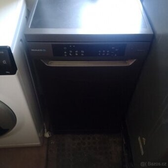 Myčka Philco