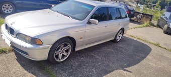 BMW E39 525D Touring manuál