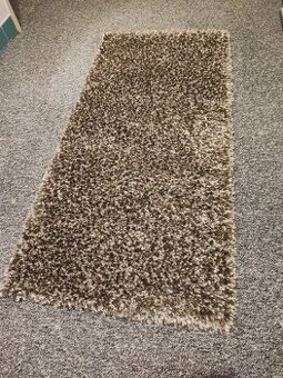 Vlněný kusový koberec 60x120