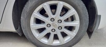 Originální alu kola Toyota Auris , 205/55 R16