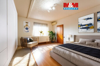 Prodej rodinného domu, 6+kk - 187 m², Kladno, ul. Vinařická