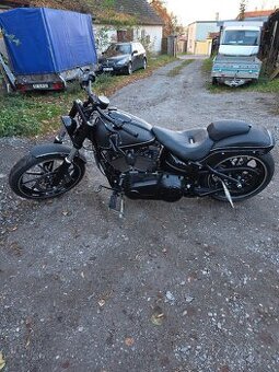 Harley davidson Breakout